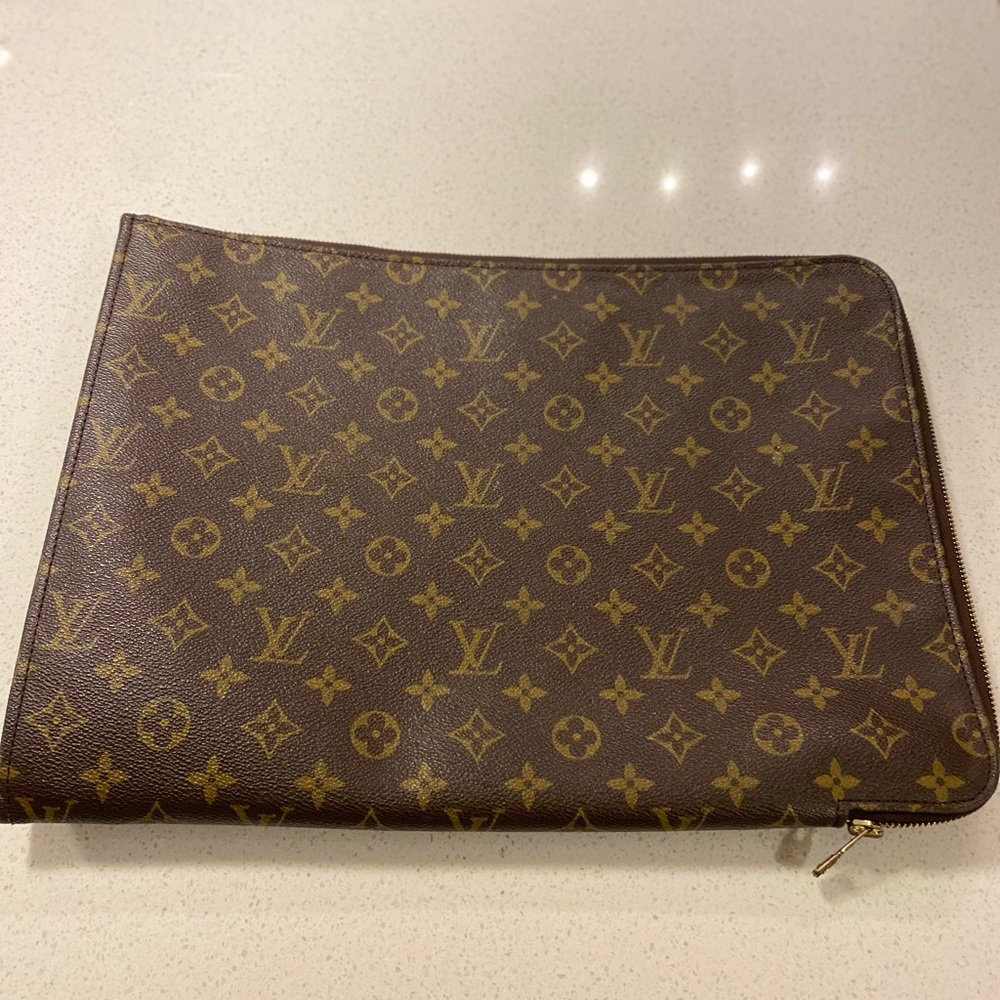 Louis Vuitton Poche Documents Monogram Canvas